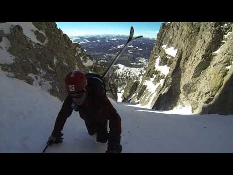 How to ski a couloir in Wyoming