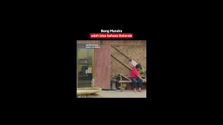 Download lagu Bang Mandra Ketuker Bahasa Belanda sama Bahasa India | Si Doel the Movie 3 mp3