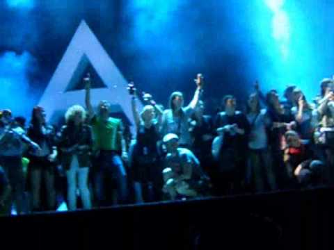 30 Seconds to Mars - Up in the air - Rock-A-Field 2014