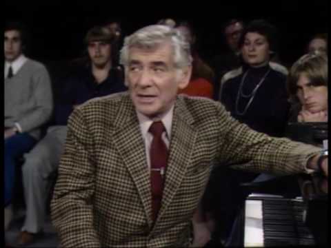 Bernstein: Mozart and Symmetry / Norton Lectures: Musical Syntax