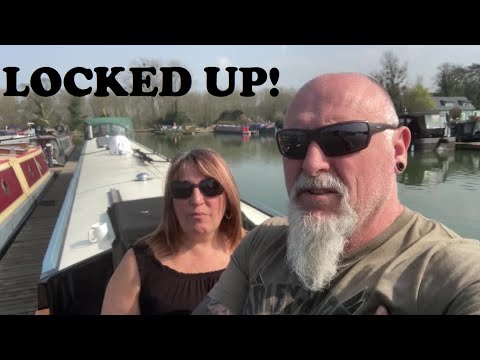 Building Our Narrowboat #38 - We Need Locking Up?