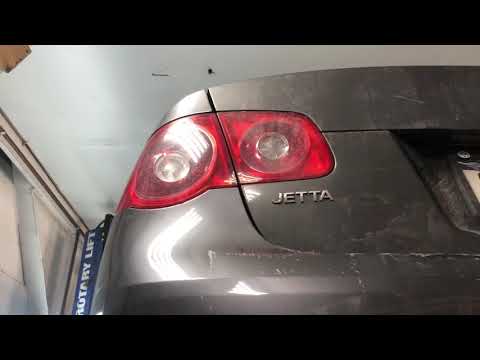Replacing an alternator on an 07 Jetta with a 2.5 The easy way!