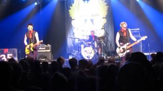 Toy Dolls - Alec's Gone (live @ Punk & Disorderly 2015 Astra Berlin, 19.04.2015)