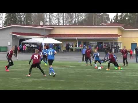 YIlves Sininen - LeKi-Futis Sininen 1-0 (Innolink-turnaus Sääksjärvi 3.5.2015)