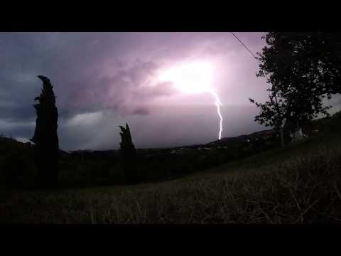 Lightning in Goriska Brda (Natural Sound) / Nevihta v Goriških Brdih | 6.8.2017