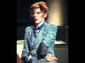 David Bowie- We Are The Dead (8) 