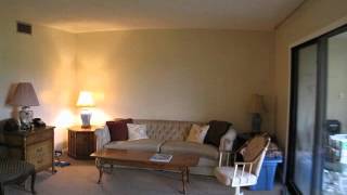 preview picture of video 'SE Ocala Fl 1st Floor Condo w/golf course view'