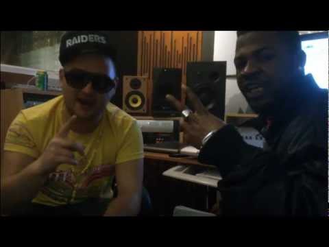 Jason La Coca and DD  D Dwarf freestyle  at Monkey Business