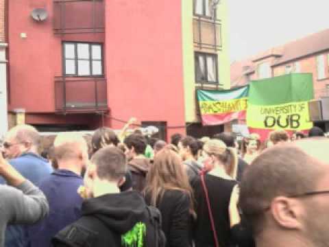 Aba-Shanti Playing  ELOHIM  Dub [ TNT-ROOTS Earthquake studios]  at Carnival