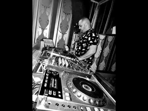 DJ Vamuzze 2021 - Szilveszteri PartyMix 🍾  ☢Welcome2022☢ 💊