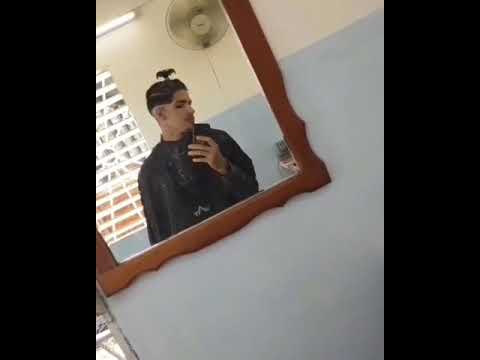 tirándome unos cortes😎 #kendaya#barbery