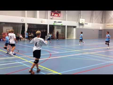 Deel 4 van de oefenwedstijd,  Heren C jeugd zondag 17 oktober 2010 de Hilt in Eemnes