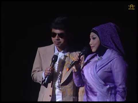 Cahaya bulan di air tenang.. A.rozaimi-maria bachok