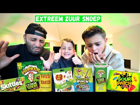 DE MEEXT EXTREEM ZURE SNOEPJES UITTESTEN 😱! | LAKAP JUNIOR