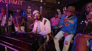 Love's Disease (Just Can't Get Enough)