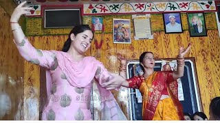 Download lagu कोठे पे ना जाइयो भाभी जान तुम्हें तो कोई ले जाएगा ❤️ @sonika_attri  Himachali dance performance 💥 mp3