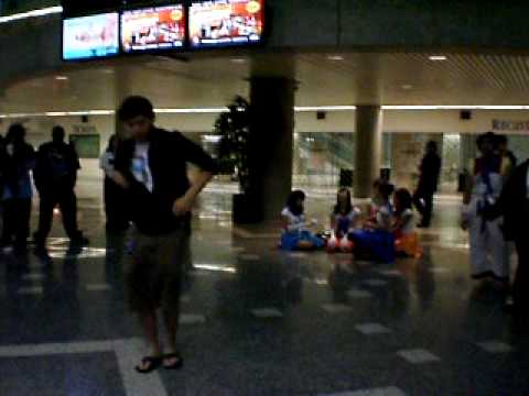 Fanime 2009 Breakdancing Battle 25