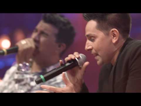 Racyne e Rafael - Pot-Pourri  Por Deus/ Entre Ele e Eu (DVD Queria um Lugar Assim)