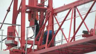 preview picture of video 'Kranmontage auf Hochhaus'