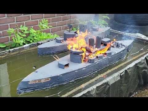 Cardboard Ship Burning And Sinking: Battleship Illinois Versus Battleship Lord Nelson