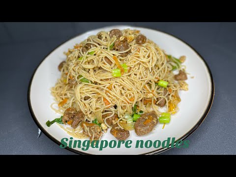 Delicious Singapore Beef Noodles | Recipe | Holiday Meals | Lovystouch | Vermicelli noodles