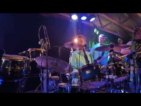 Sinitaivas & Jonna Pirttijoki - Pohjola (särkkä 2025)