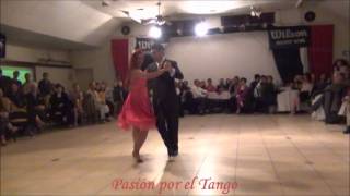 VERONICA ALVARENGA y EDUARDO ARIAS Bailando REZISTANCPOLKO en la Milonga del Club Arquitectura