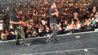 Fetty wap perform ( My Way ) Chris Brown #oneHellOfAnightTour Monty Zoo , Mike Goon  #Zoogang
