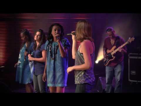 MUZIKMIX N°4 Manouchka Julia Tyssia Aure "Naufragés des îles"