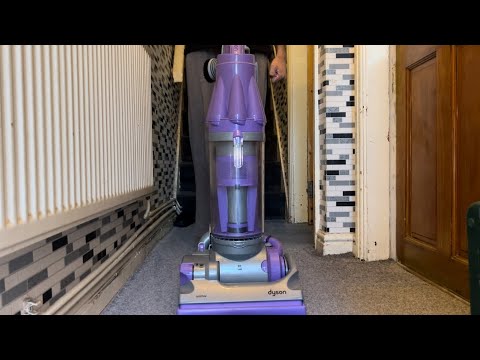 Dyson DC07 Animal vacuum cleaner [Full Review]