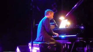 The Divine Comedy - &quot;The Pop Singer&#39;s Fear Of The Pollen Count&quot;