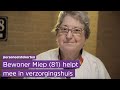 De DOFFE OGEN van 'zuster' Miep (82) SCHITTEREN weer  ???