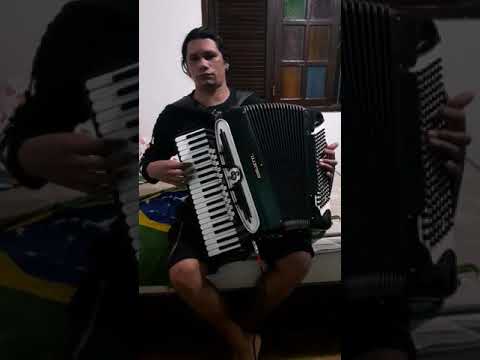 isaac do acordeon