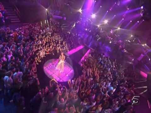 Lorena Gomez - La Gata Bajo La Lluvia [Gala 03]