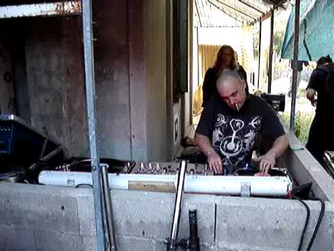 TEKNOMAD - NAWAK près de Troyes (22-07-06)