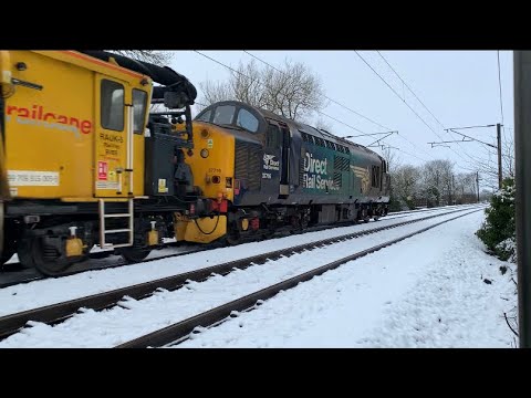 37716 With Railvac Passes Aycliffe | 6X37 Toton North Yard to Millerhill S.S.