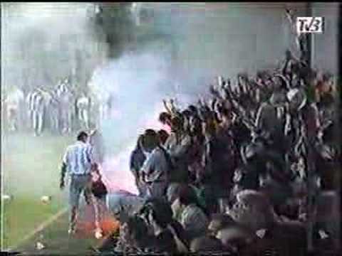 FC Blau-Weiss Linz - ASKÖ Donau Linz 2:1, 19. August 1997