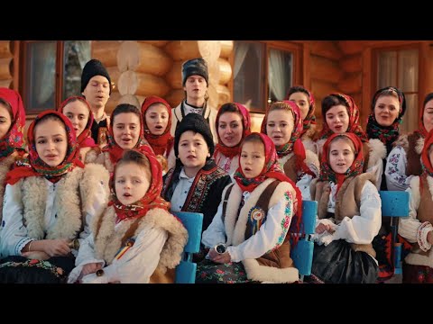MOȘTENITORII CÂNTECULUI - Deschide, nană, ușile! ❄️ Colinde din Ardeal 🇷🇴