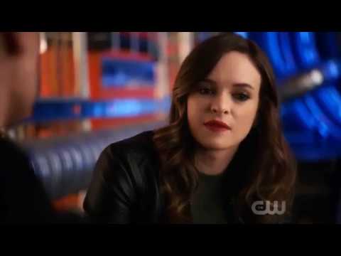 The Flash 4x22 - Caitlin's Powers [Speedforce Theory] + Snowbarry/FlashFrost Parallels