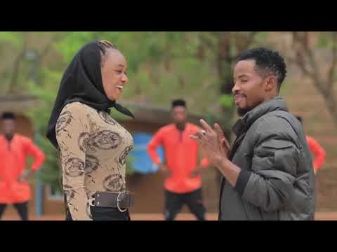 FARIN WATA BALARABE B DORAYI HAFSAT SHALELE