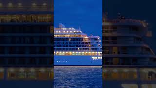 Viking Saturn Avvicinamento