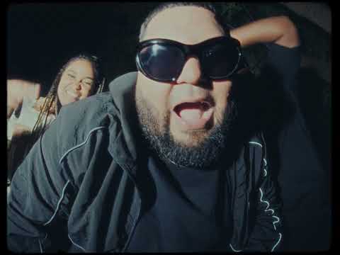 Candelario -   Manos Al Aire 🙌🏻  ft Carlito Codigo & Desxa - Video Oficial