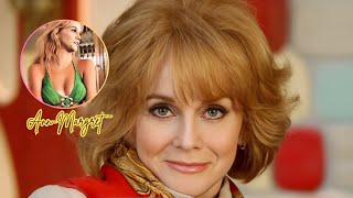 Ann-Margret Shows Off Her Actual Size In A New Photo