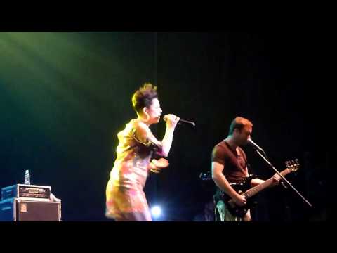 D'Sound - People are People (Live at Java Jazz Festival 2012 - Friday March 2, 2012)