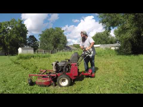 MOWING EXTREMELY OVERGROWN LAWN! City violation cut! ( Oddly Satisfying ) Dr. Charles Stanley