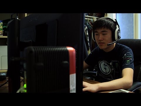 Rising Star: Pobelter's Journey Through the LCS