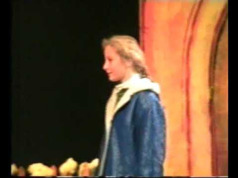 Divadelní soubor J.K. Tyl v představení Vánoční země z 2.12.1995