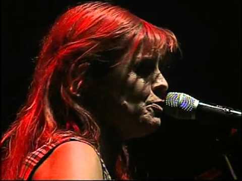 Fabiana Cantilo video Cuidado - ND Ateneo 2007