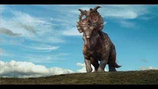 Sur la terre des dinosaures Film Trailer