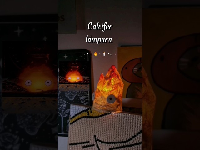 Vídeo relacionado con KUWUNG Luz nocturna Calcifer, lámpara Calcifer, adornos modelo de escritorio Calcifer, lindos adornos de elfos de fuego de anime, luz ambiental de llama adecuada para Halloween
